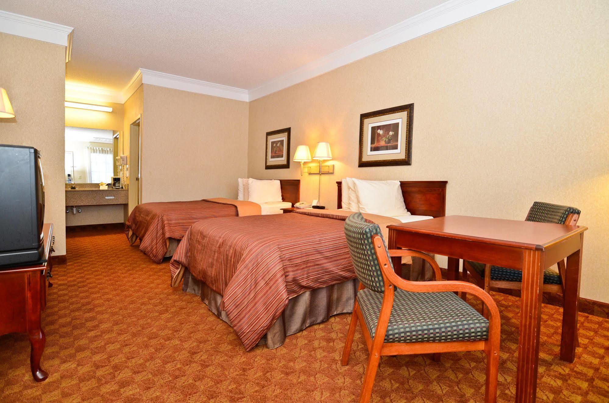 Best Western Hawkinsville Inn & Suites Номер фото